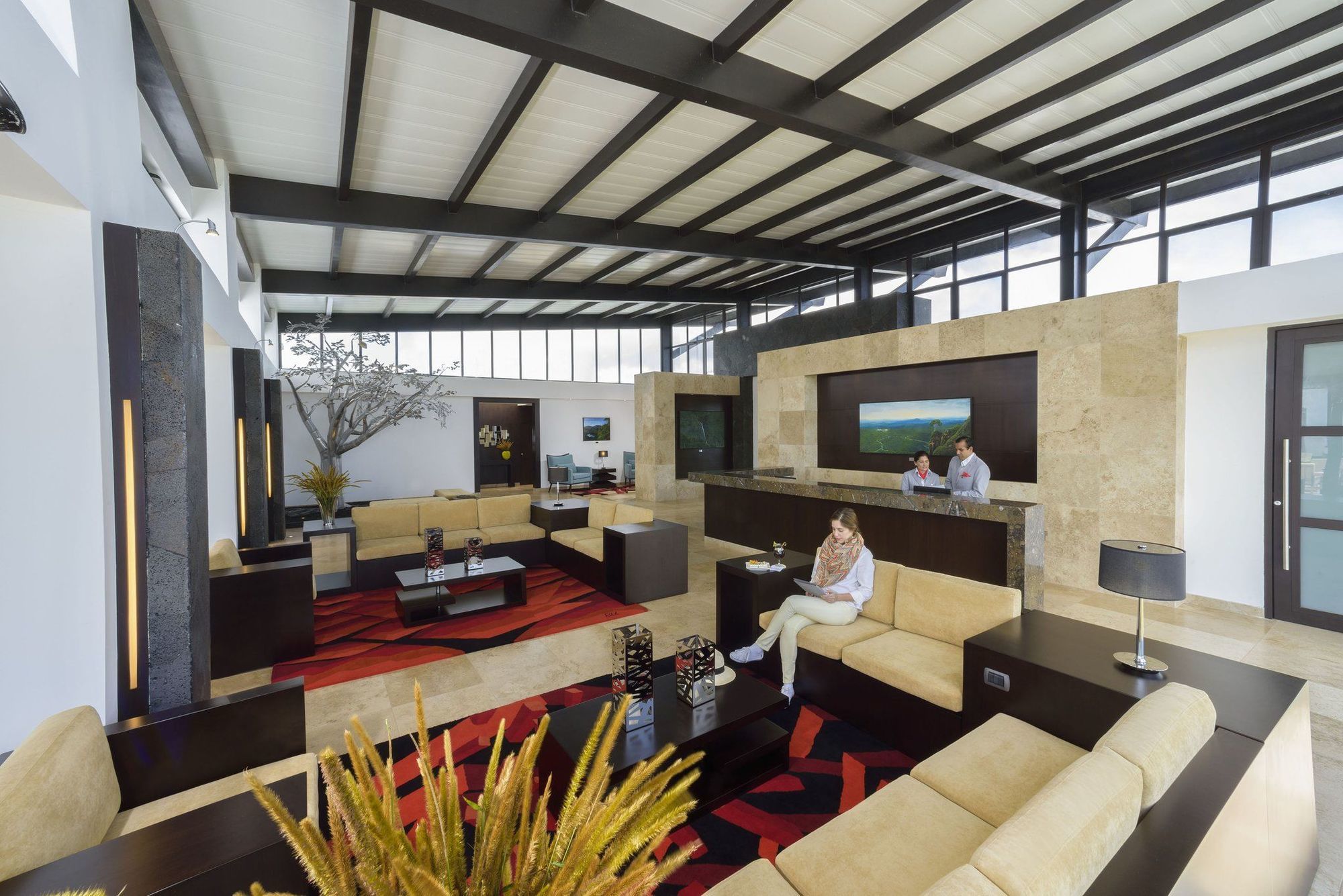Pikaia Lodge Santa Cruz Island エクステリア 写真