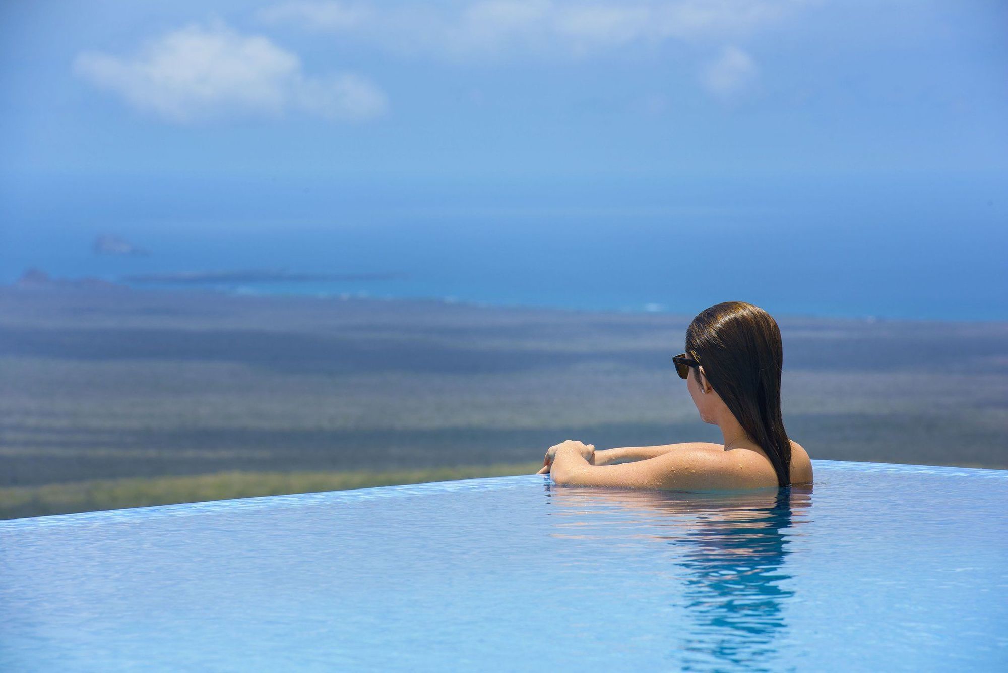 Pikaia Lodge Santa Cruz Island エクステリア 写真